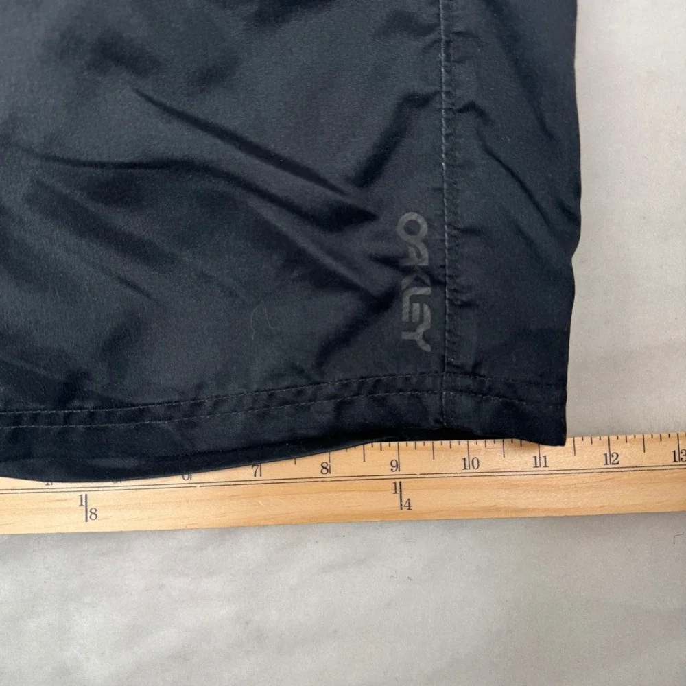 Oakley Mens Size 38 Black Blue Striped Hybrid Board Shorts Swim Surf Y2K
